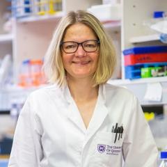 Dr Evelyne Deplazes